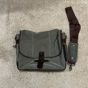 Ellington Green & Brown Leather Messenger Bag
